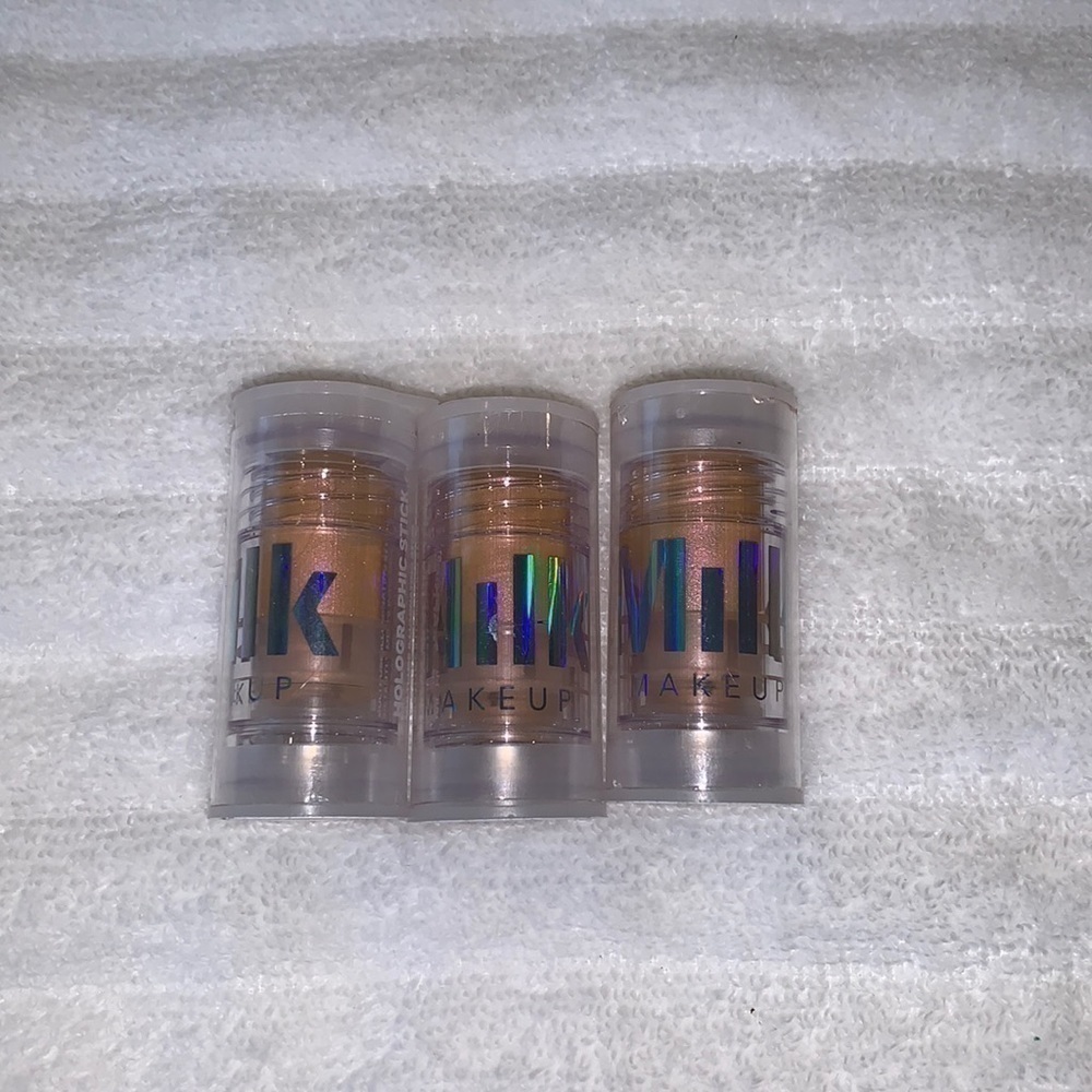 Milk Makeup Holographic Stick. Illuminating Stick.​​​​​​​​​​​​​​​​​​​​​